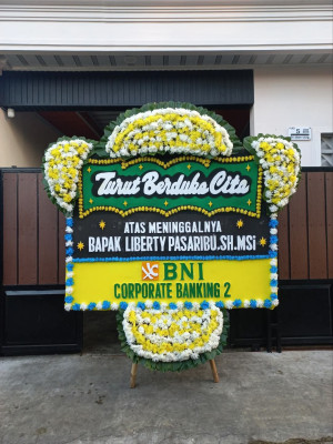 Papan Bunga Duka di Hampang